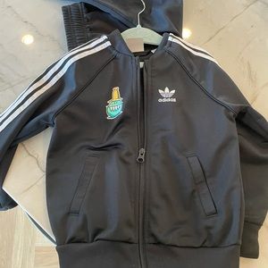 Adidas tracksuit 4T